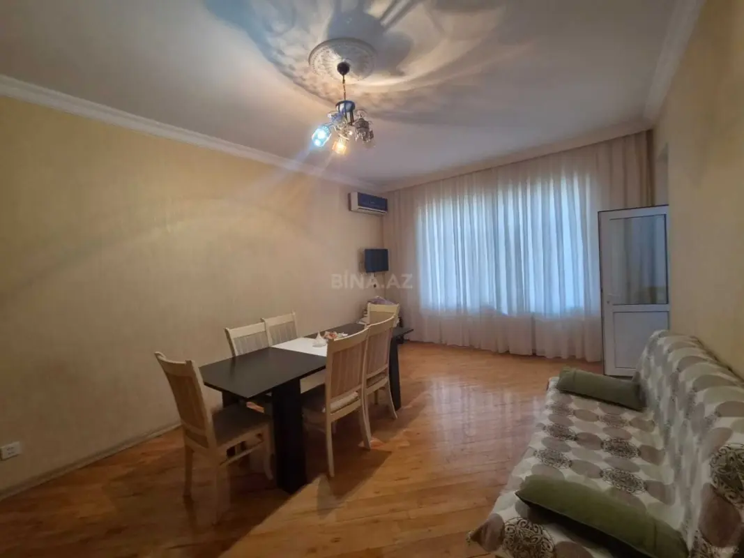 Satılır 3 otaqlı mənzil 85 m²