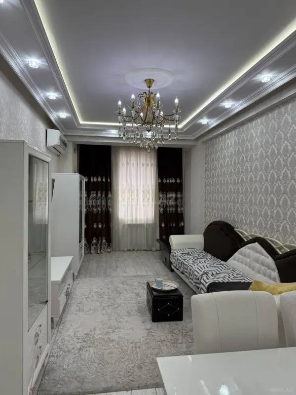 Satılır 3 otaqlı mənzil 108 m²