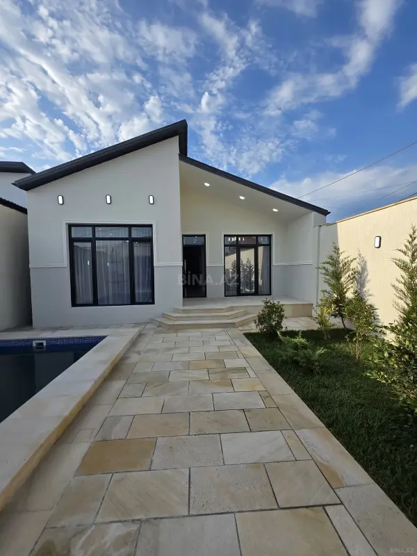 Satılır 4 otaqlı həyət evi 150 m²