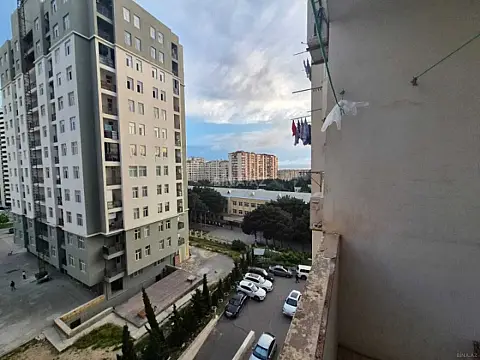 Satılır 3 otaqlı mənzil 85 m² — Bakı, Həzi Aslanov qəs. 3 otaq 85.00 m²
