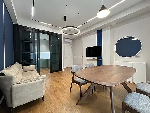 Kirayə verilir 3 otaqlı mənzil 100 m² — Bakı 3 otaq 100.00 m²