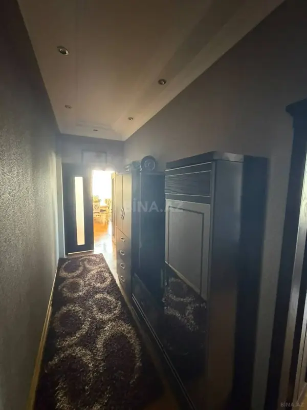 Kirayə verilir 2 otaqlı mənzil 80 m²