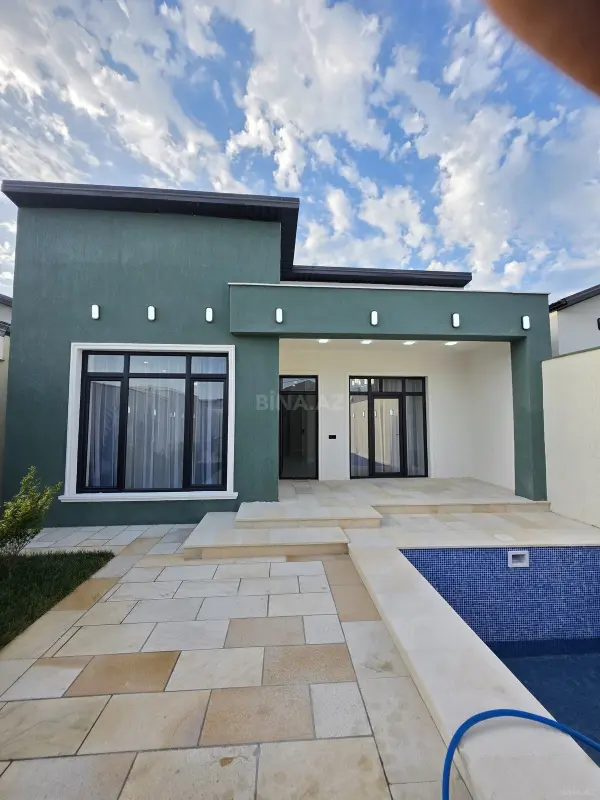 Satılır 4 otaqlı həyət evi 150 m²