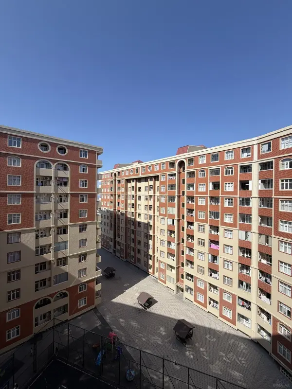 Satılır 2 otaqlı mənzil 57 m²