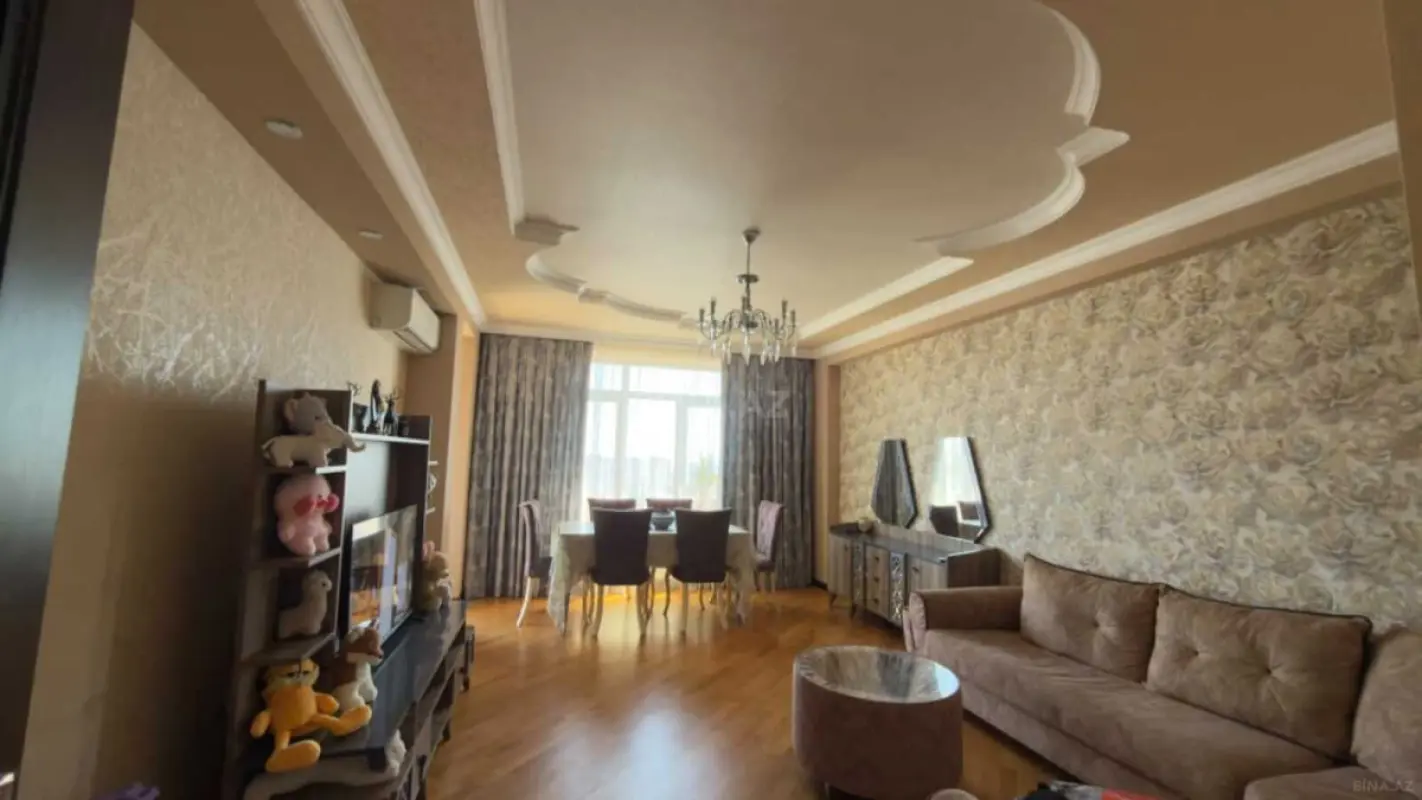 Satılır 2 otaqlı mənzil 62 m²