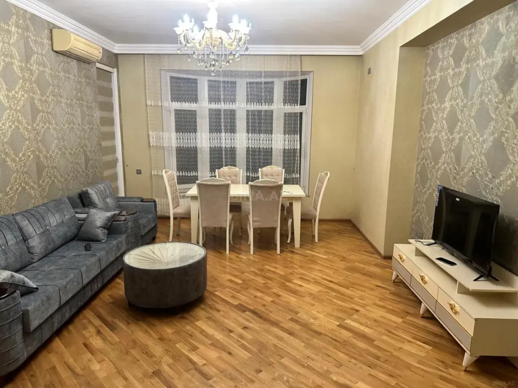 Kirayə verilir 3 otaqlı mənzil 150 m²