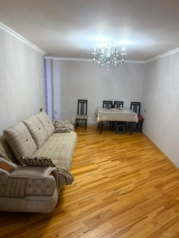 Satılır 2 otaqlı mənzil 75 m²