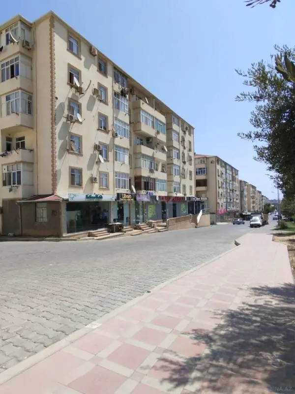 Satılır 3 otaqlı mənzil 73 m²