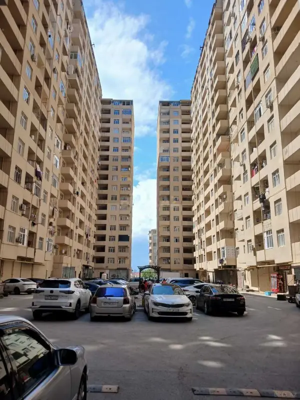 Satılır 1 otaqlı mənzil 30 m²