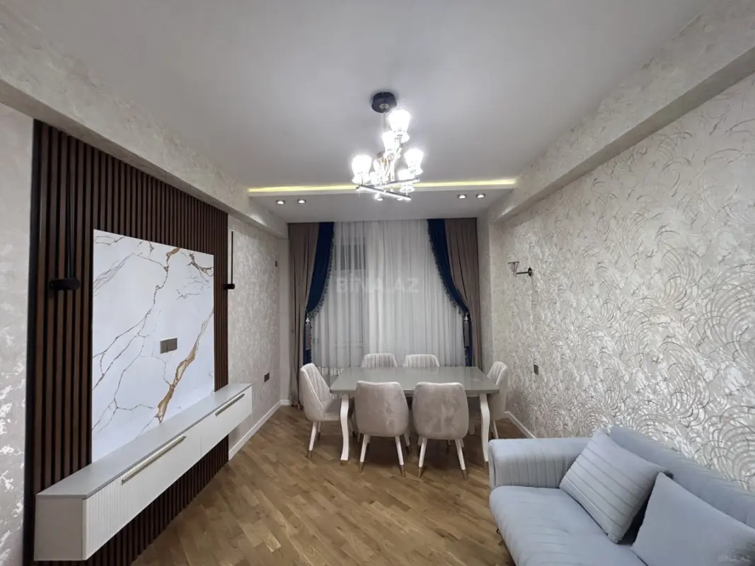 Satılır 2 otaqlı mənzil 80 m²