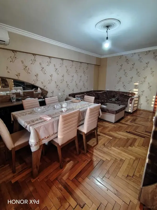 Satılır 3 otaqlı mənzil 67 m²