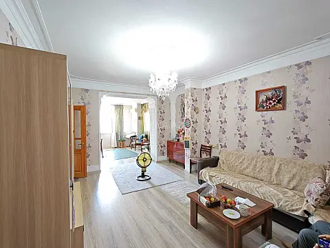Satılır 3 otaqlı mənzil 75 m² — Bakı 3 otaq 75.00 m²