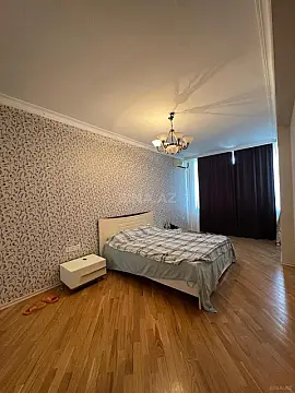 Kirayə verilir 3 otaqlı mənzil 110 m² — Bakı, Nizami 3 otaq 110.00 m²