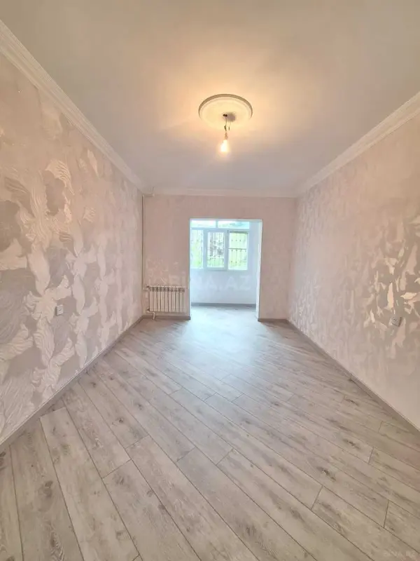 Satılır 1 otaqlı mənzil 50 m²