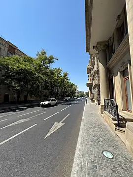 Kirayə verilir obyekt 100 m² — Bakı, Nəsimi 100.00 m²