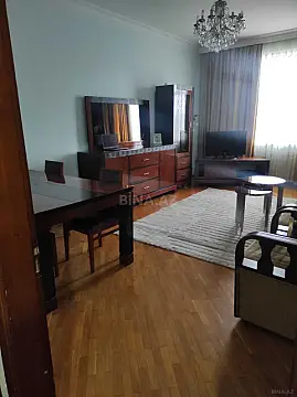 Kirayə verilir 3 otaqlı mənzil 100 m² — Bakı, Memar Əcəmi yanı 3 otaq 100.00 m²
