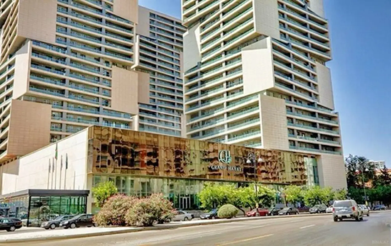 Kirayə verilir 3 otaqlı mənzil 120 m²