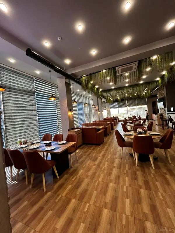 Satılır obyekt 1000 m²
