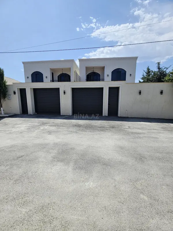 Satılır 4 otaqlı həyət evi 180 m²