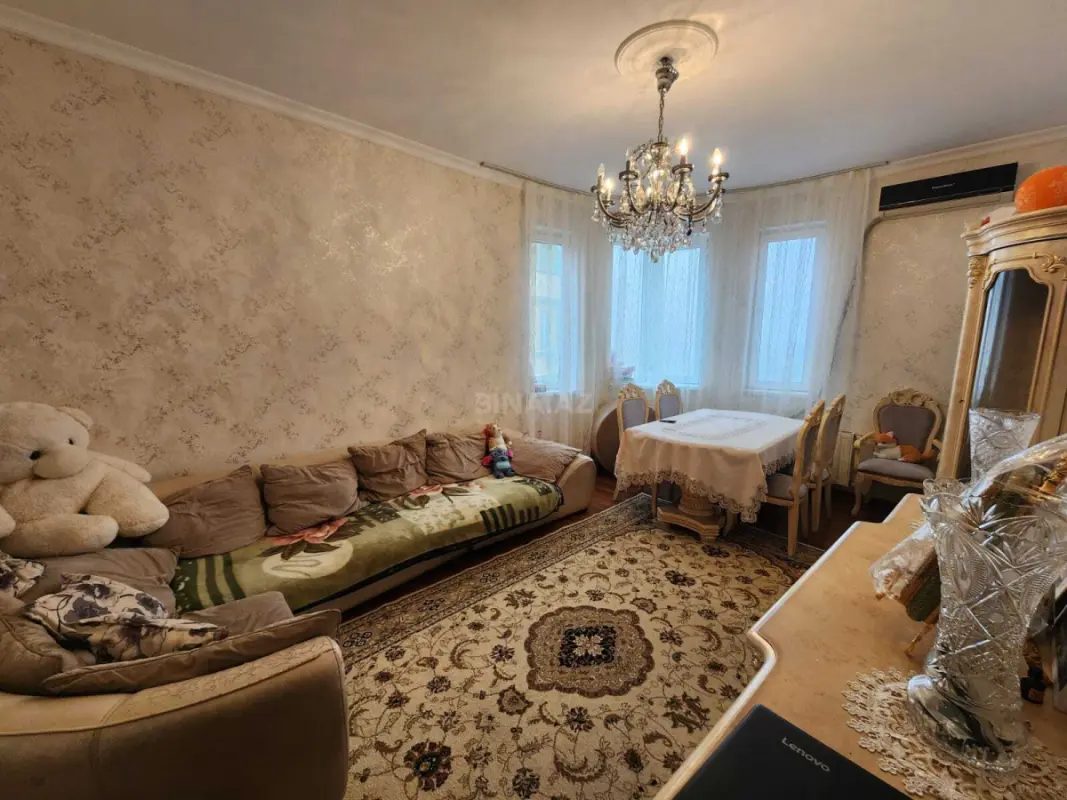 Satılır 2 otaqlı mənzil 59 m²