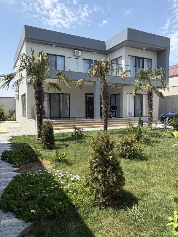 Kirayə verilir 7 otaqlı həyət evi 400 m²
