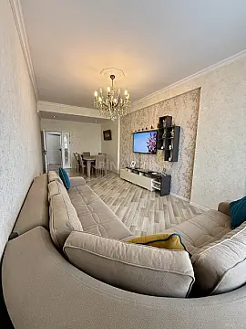 Satılır 3 otaqlı mənzil 125 m² — Bakı, İnşaatçılar 3 otaq 125.00 m²