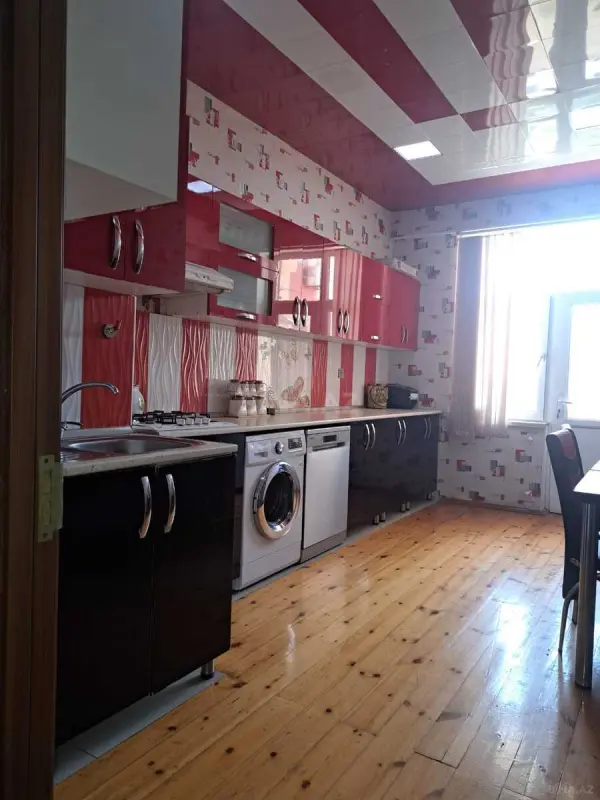 Satılır 3 otaqlı mənzil 85 m²