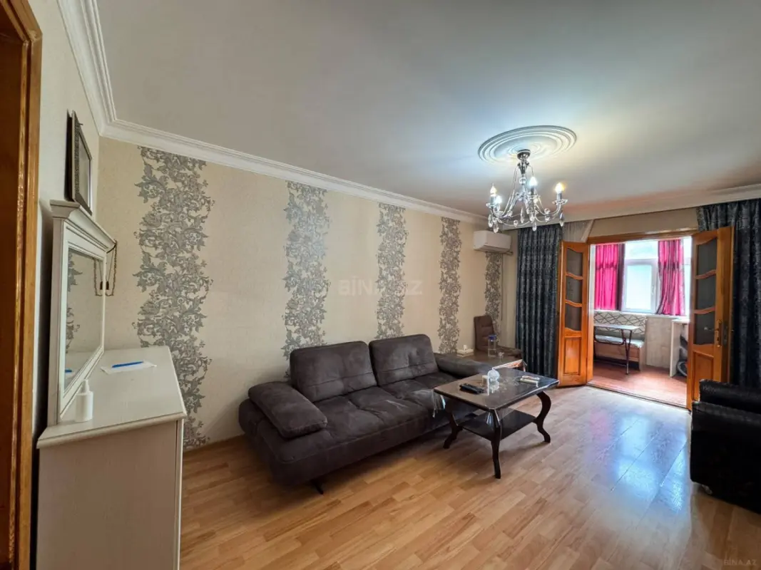 Satılır 3 otaqlı mənzil 60 m²
