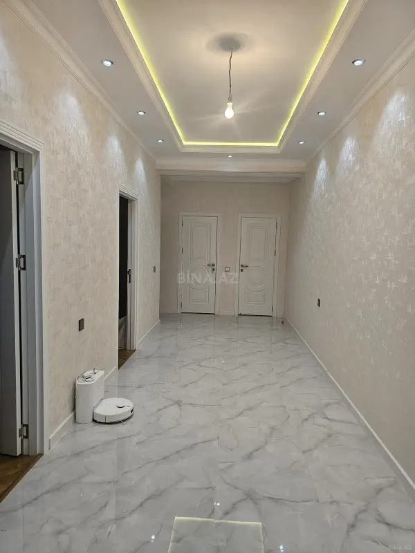 Satılır 2 otaqlı mənzil 90 m²