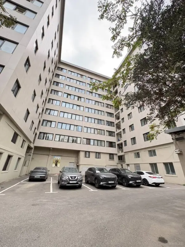 Kirayə verilir 2 otaqlı mənzil 90 m²