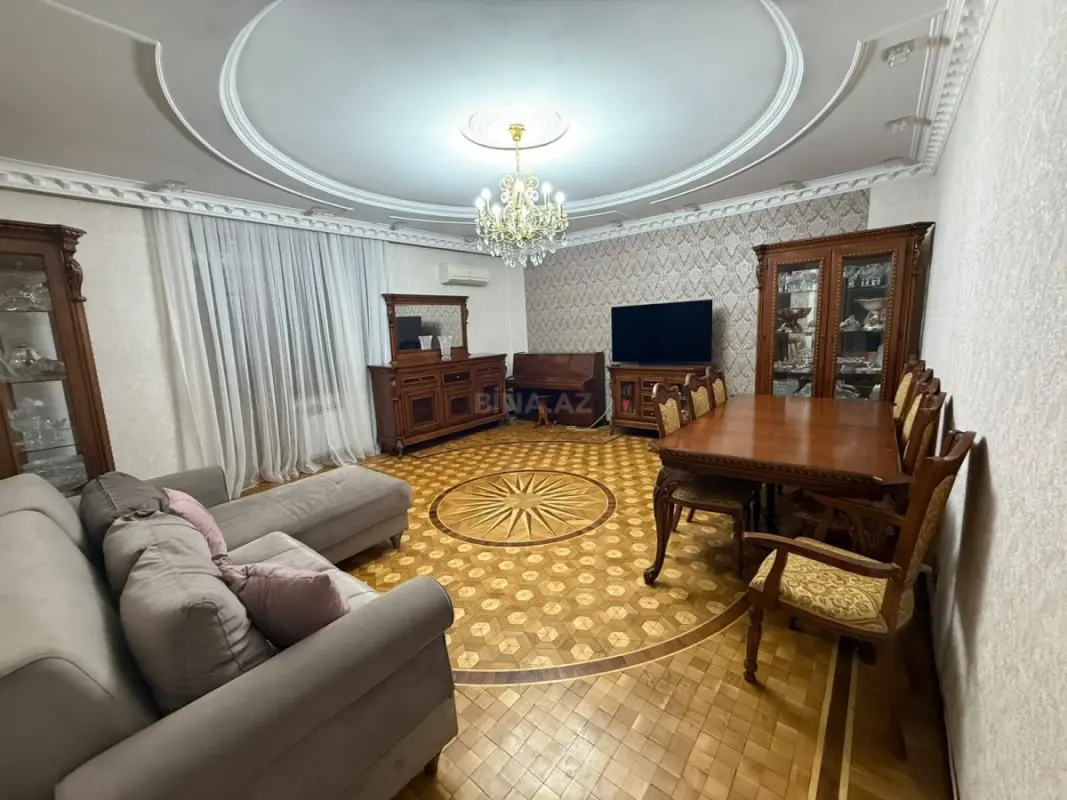 Satılır 3 otaqlı mənzil 95 m²