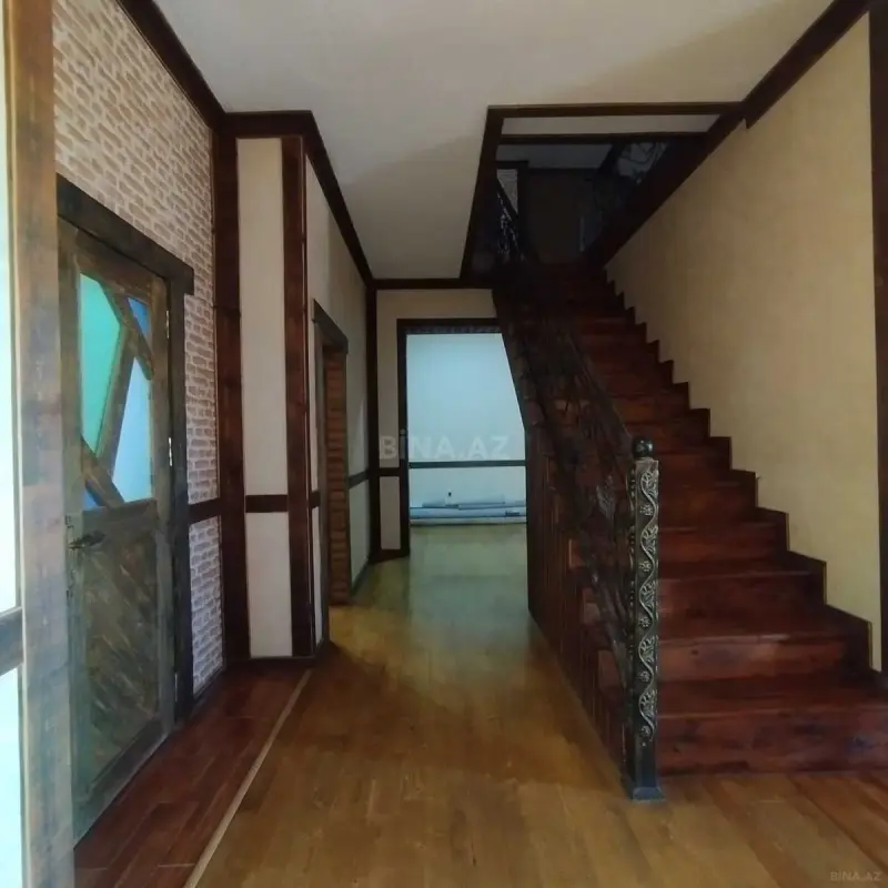 Satılır 5 otaqlı həyət evi 120 m²