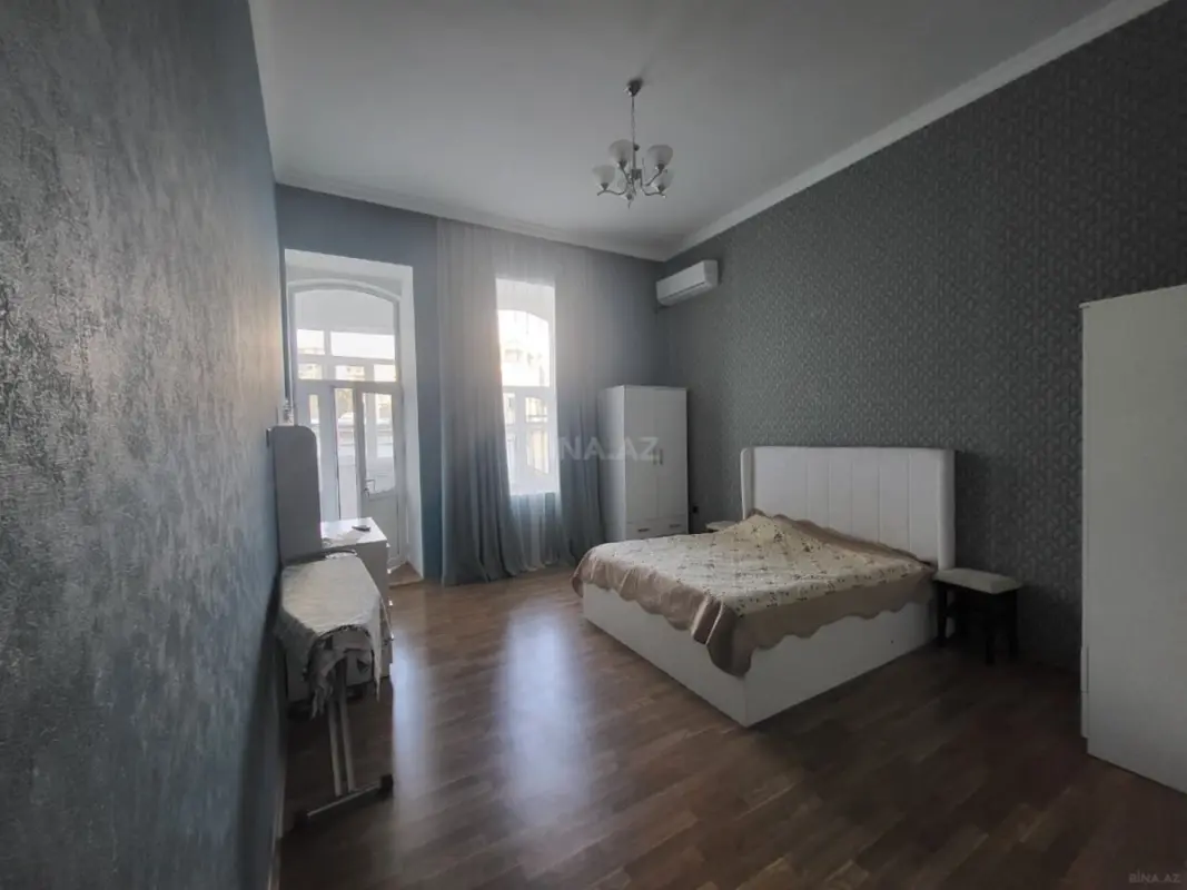 Kirayə verilir 2 otaqlı mənzil 62 m²