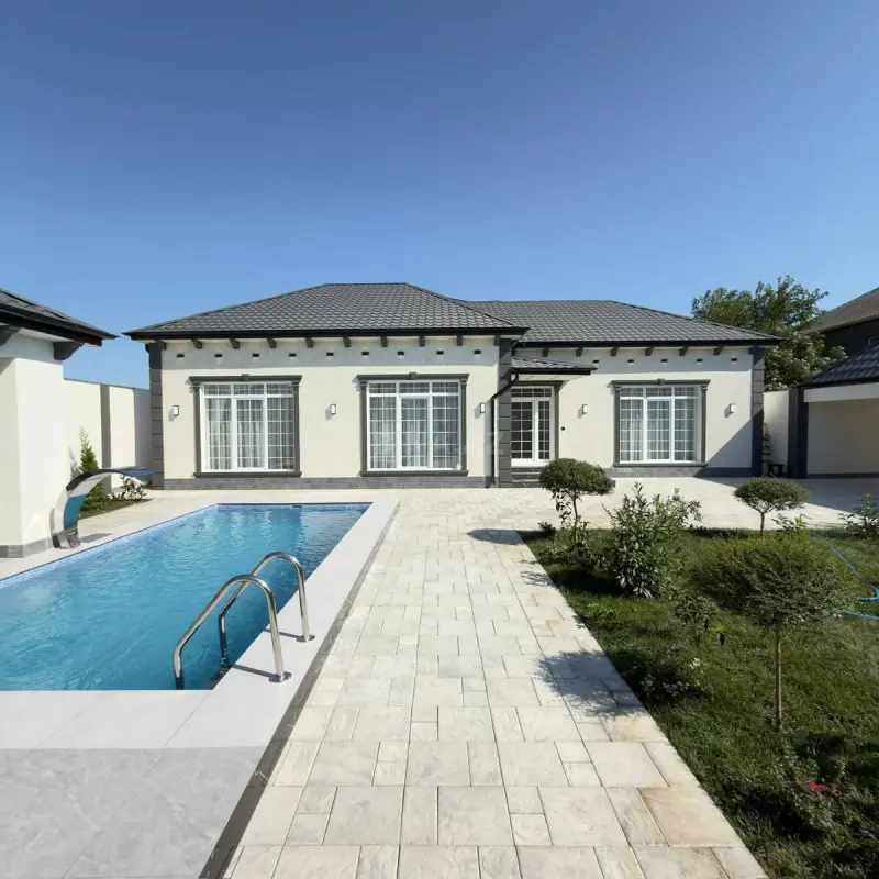 Satılır 5 otaqlı həyət evi 180 m²