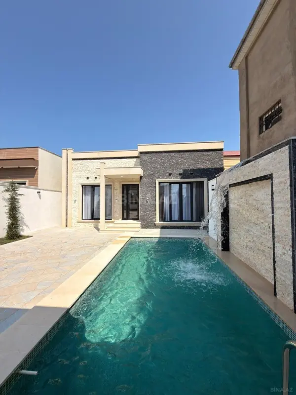 Satılır 4 otaqlı həyət evi 160 m²