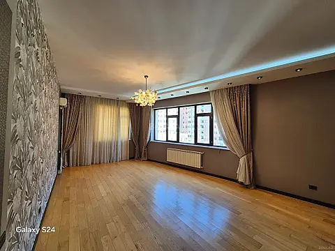 Satılır 3 otaqlı mənzil 135 m² — Bakı, Nəsimi 3 otaq 135.00 m²