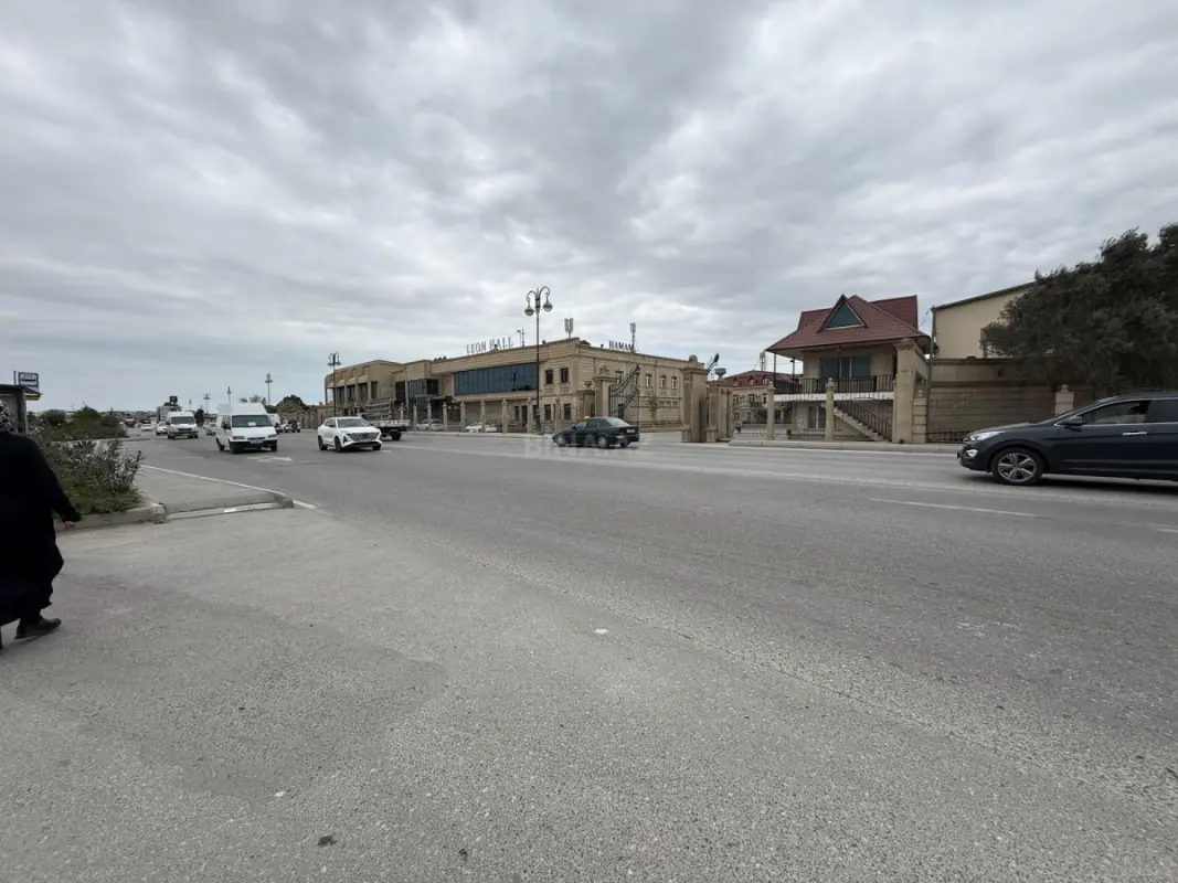 Satılır obyekt 10000 m²
