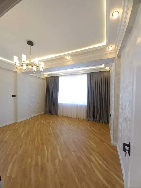 Satılır 2 otaqlı mənzil 87 m²