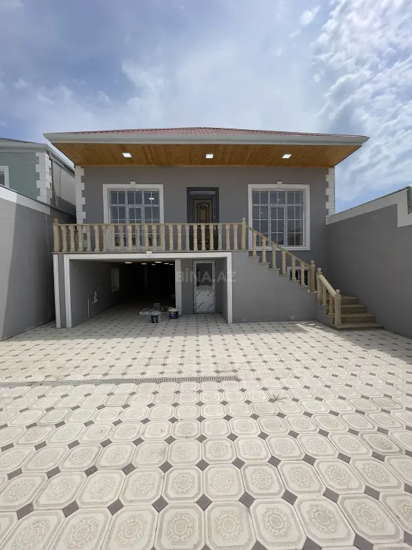 Satılır 4 otaqlı həyət evi 120 m²