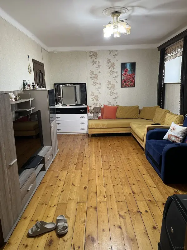 Satılır 3 otaqlı mənzil 82 m²