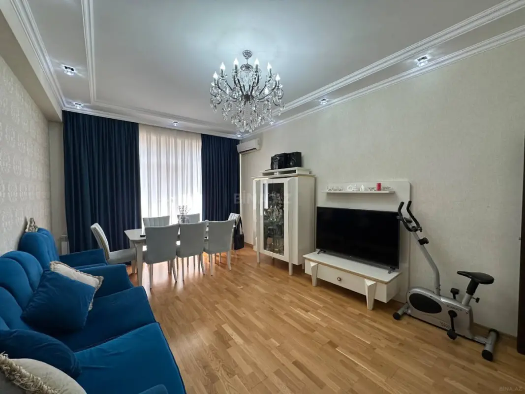 Satılır 3 otaqlı mənzil 104 m²