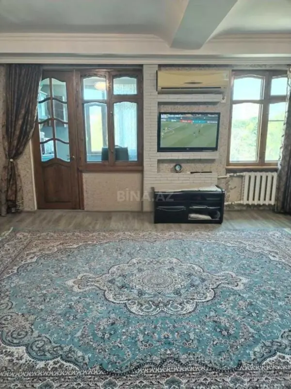 Satılır 4 otaqlı mənzil 90 m²
