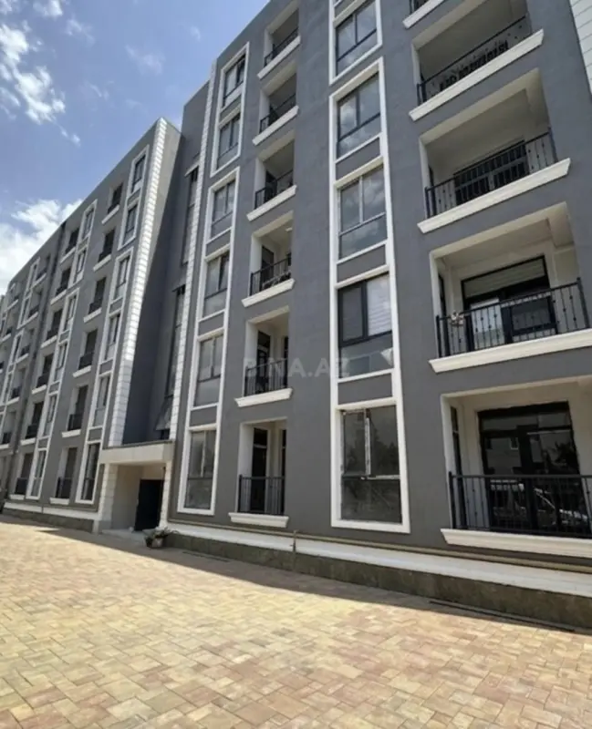 Satılır 2 otaqlı mənzil 56.2 m²