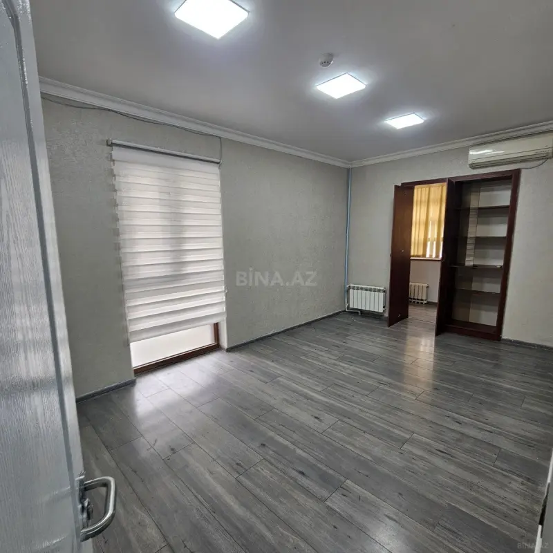 Kirayə verilir 3 otaqlı ofis 120 m²
