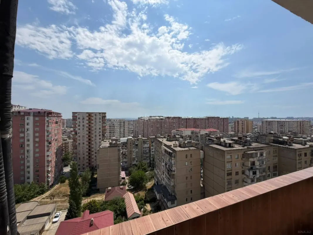 Satılır 3 otaqlı mənzil 95 m²