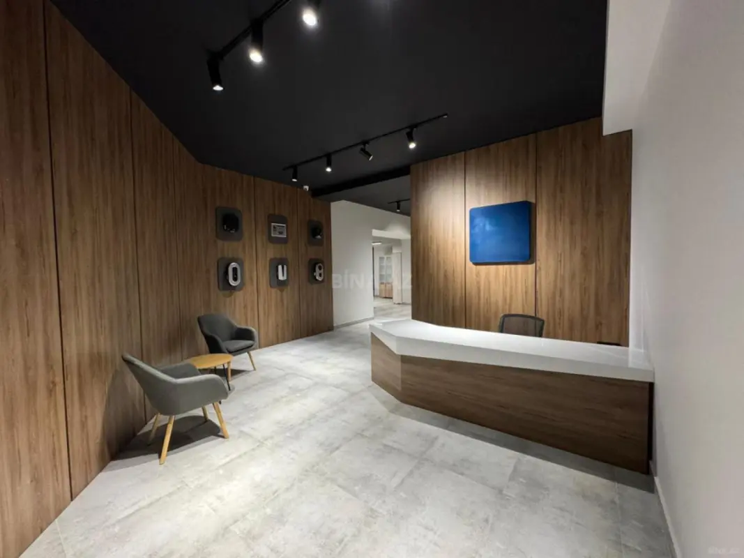 Satılır 4 otaqlı ofis 264 m²