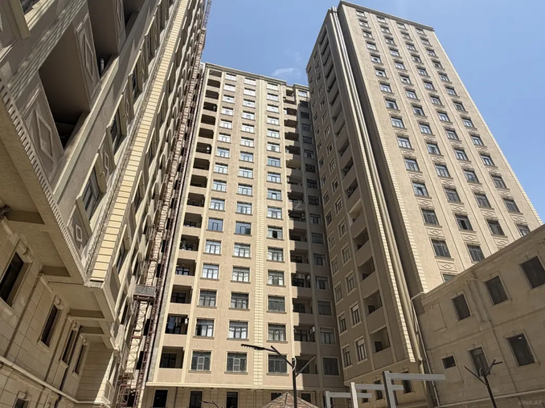 Satılır 3 otaqlı mənzil 100 m²
