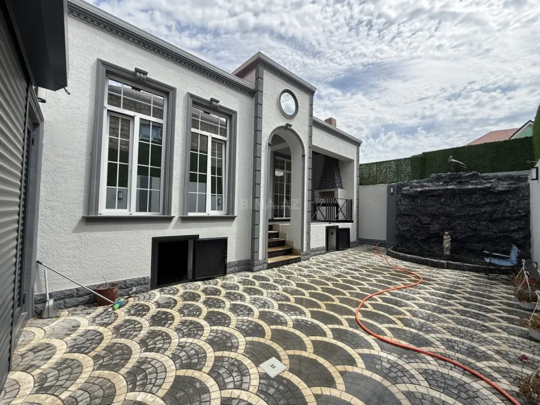 Satılır 4 otaqlı həyət evi 110 m²
