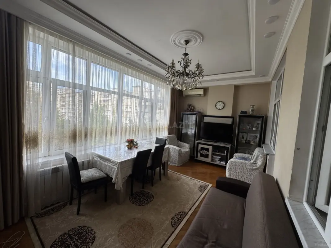 Satılır 3 otaqlı mənzil 86 m²