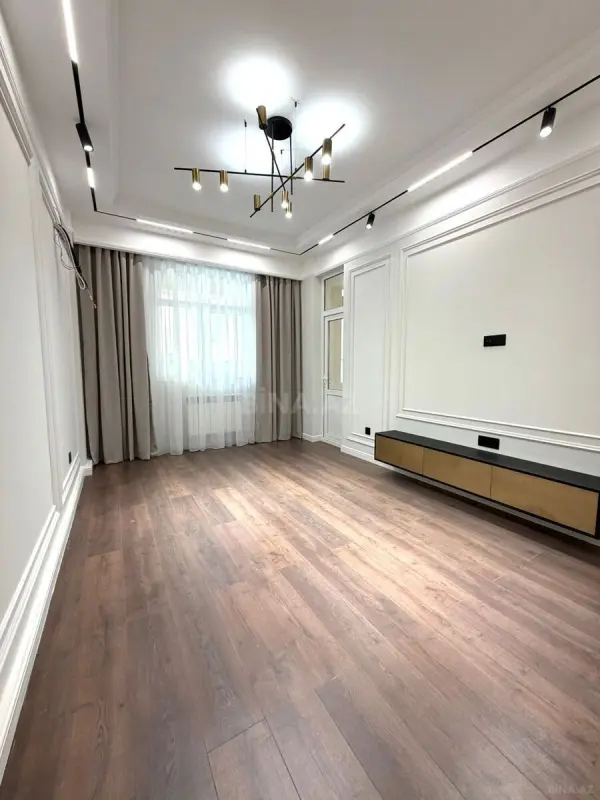Satılır 3 otaqlı mənzil 90 m²
